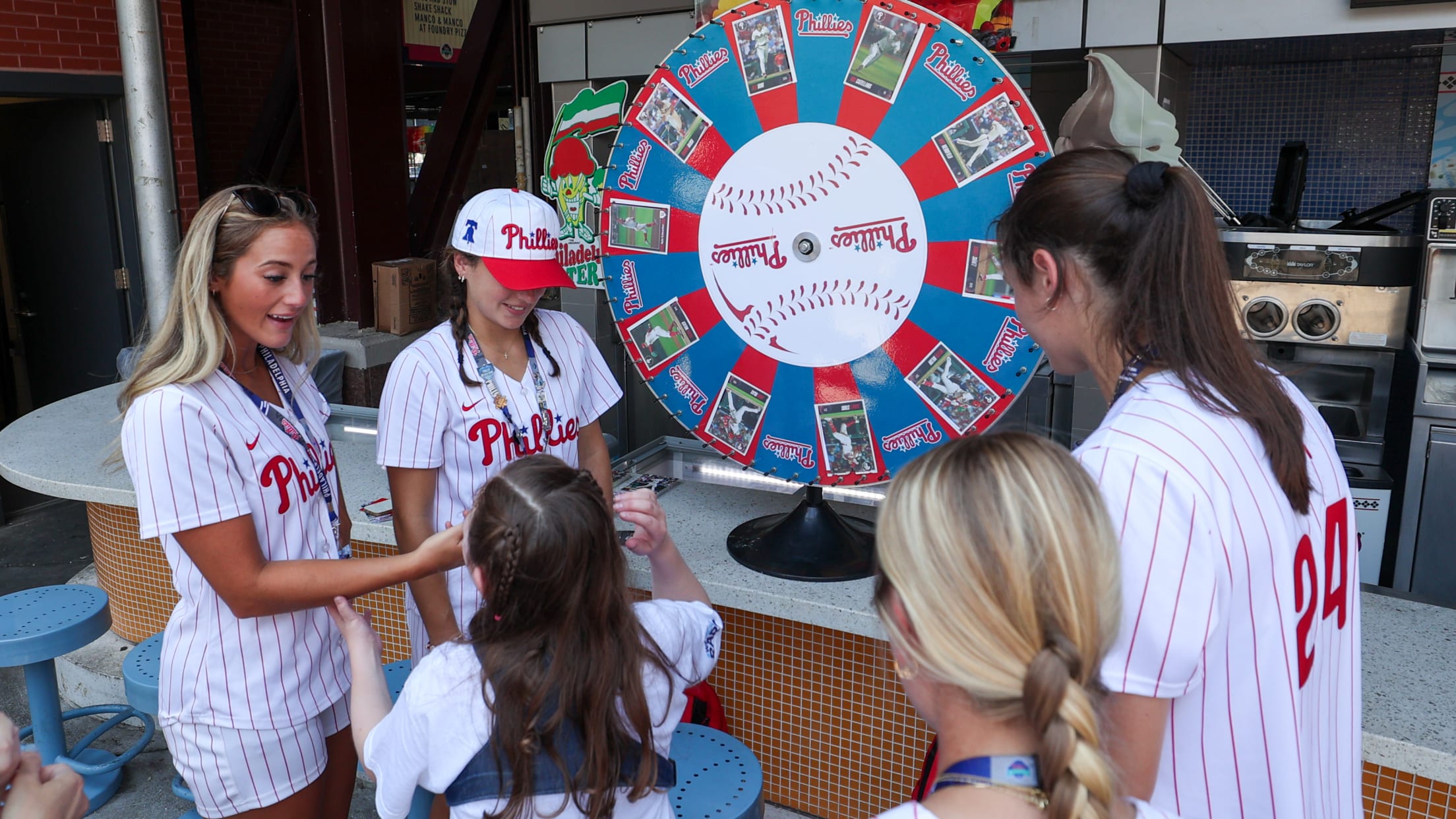 20240626_Ballgirls Watch Party-57