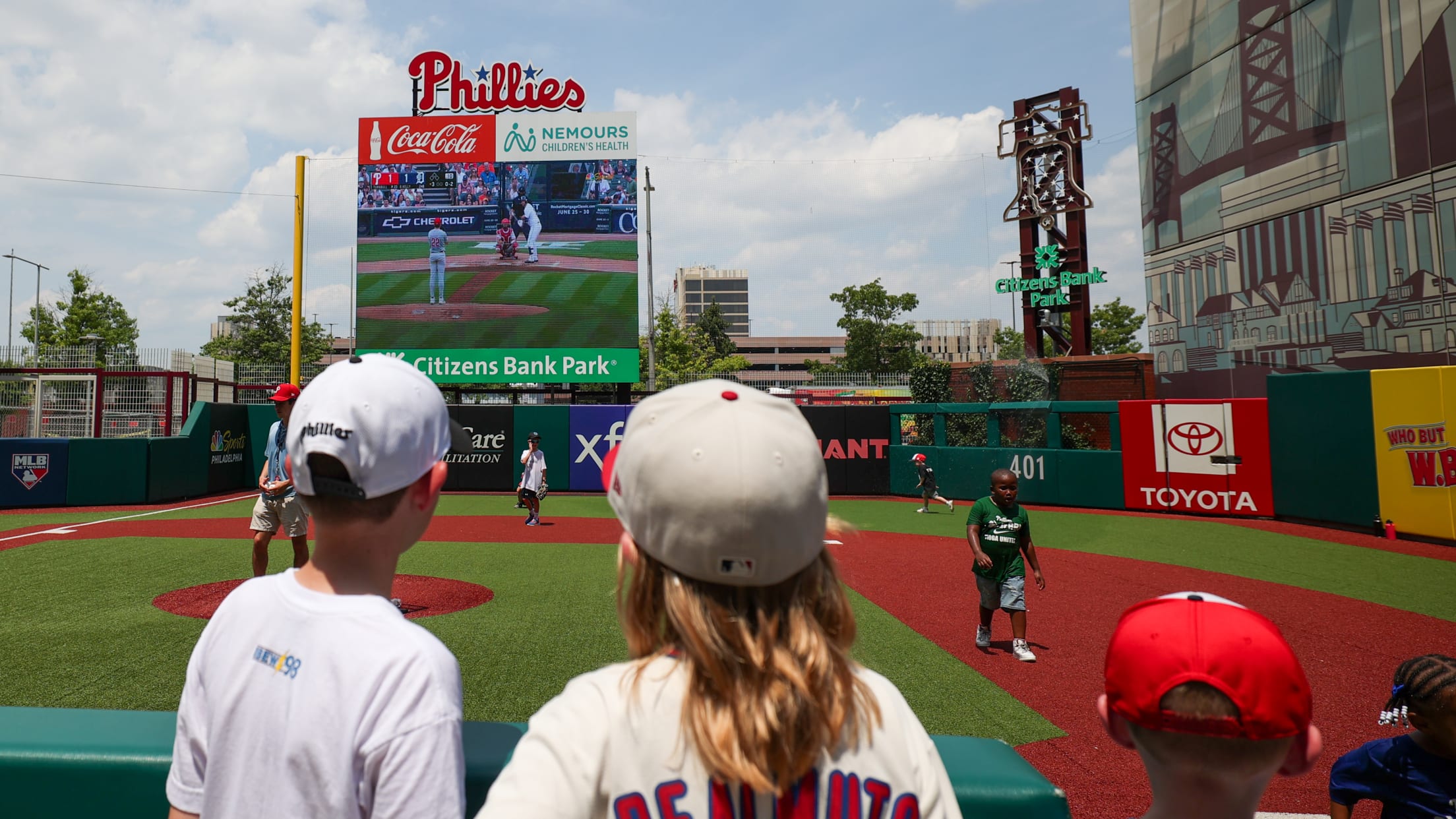 20240626_Ballgirls Watch Party-209