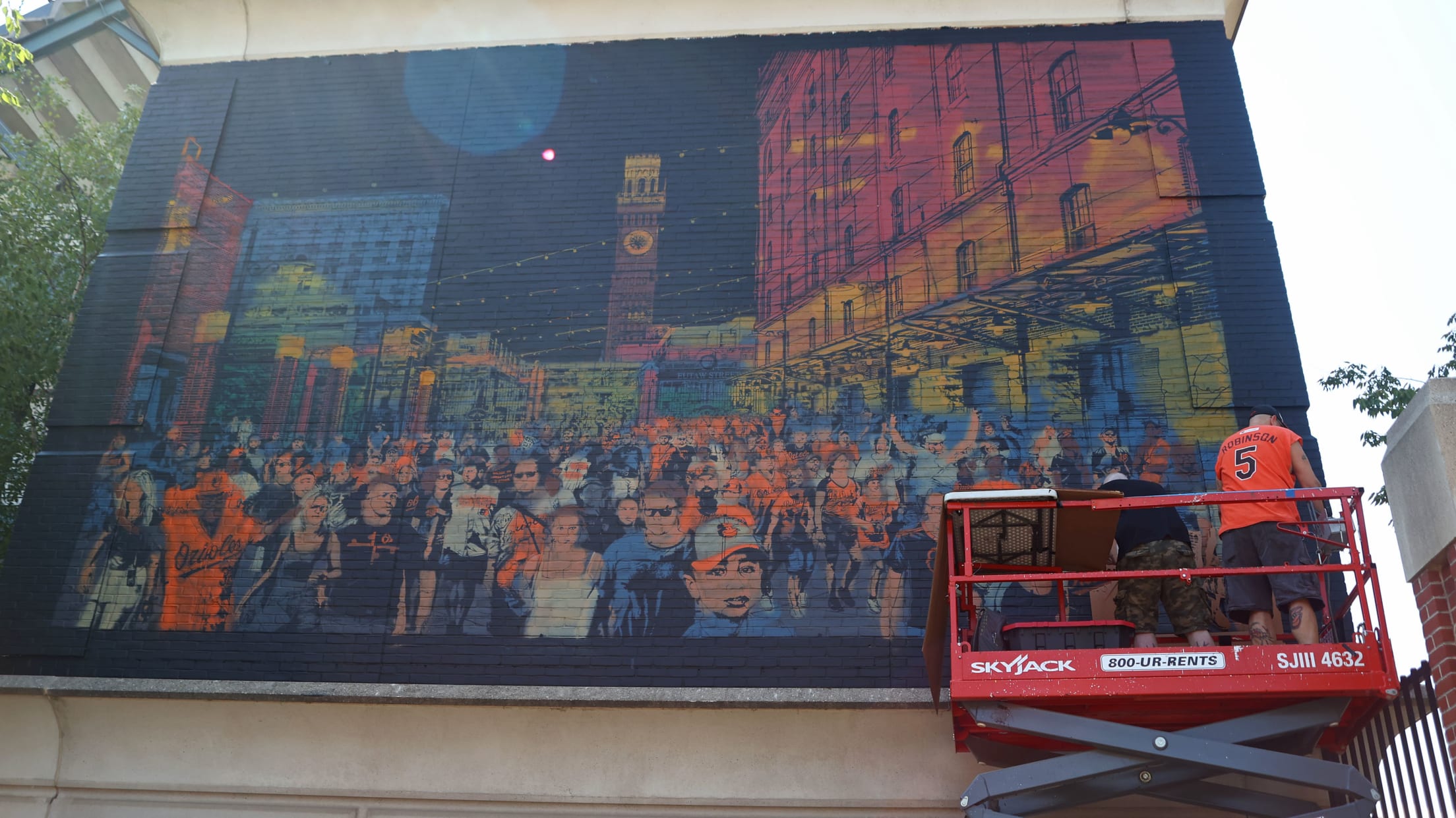 Orioles unveil new Camden Yards mural inspired by City Connect jerseys and  designed by Baltimore artist