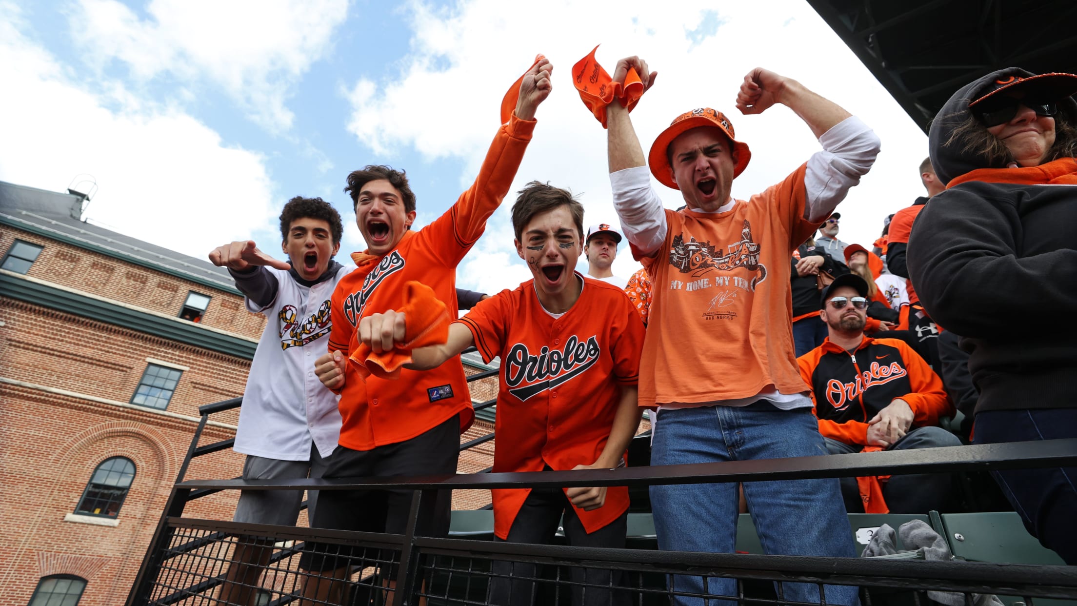 BAL-BI-121823-TopPhotos23-102