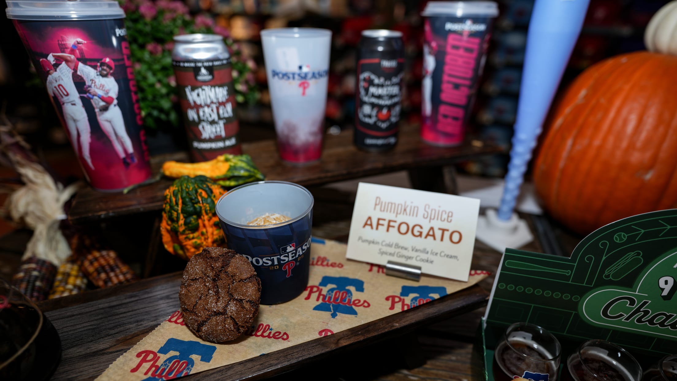 2501003_Phillies October Food Specials_DKennedy_308042