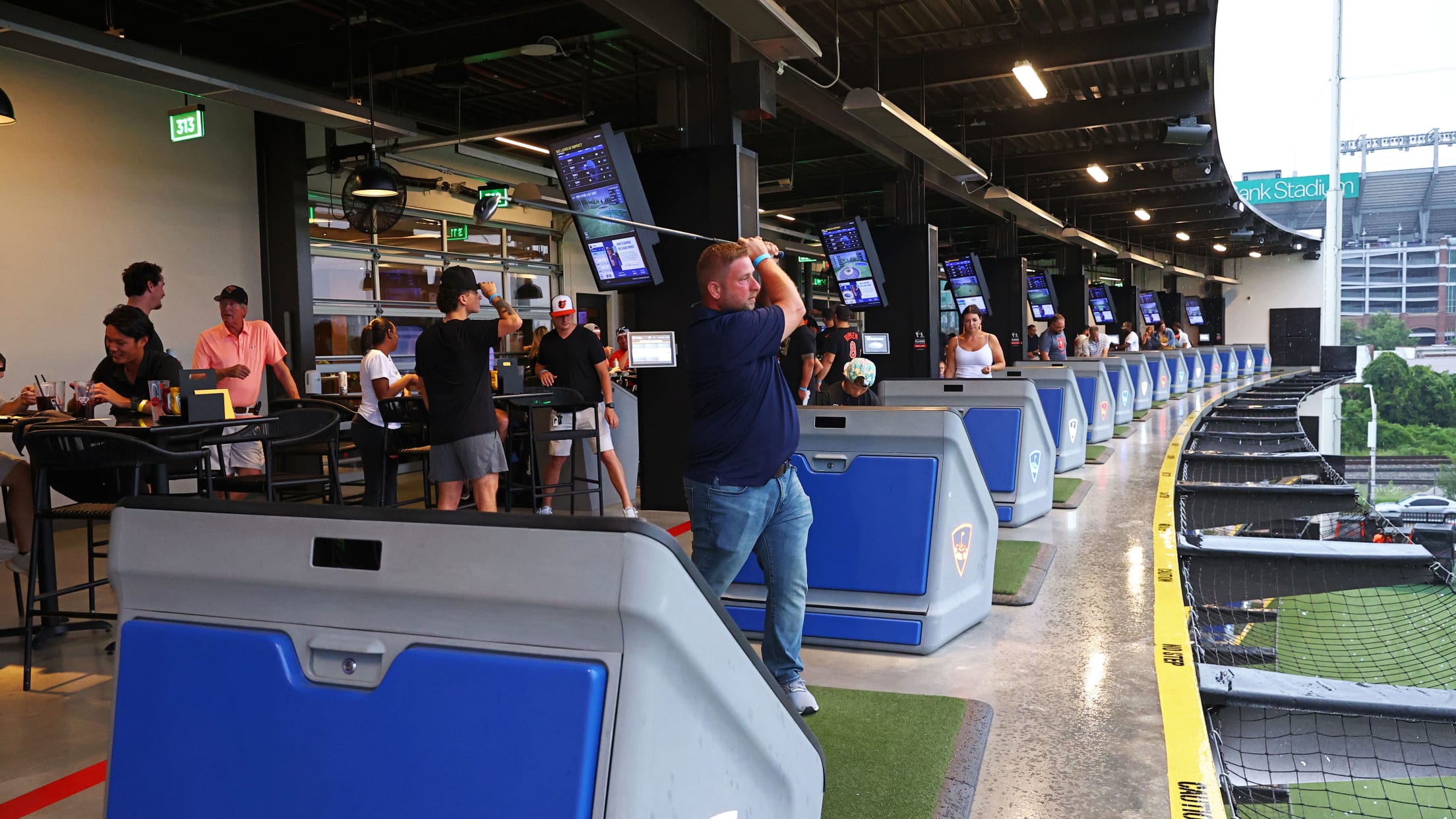 BAL-BI-Winning-OnandOffField-112723-005