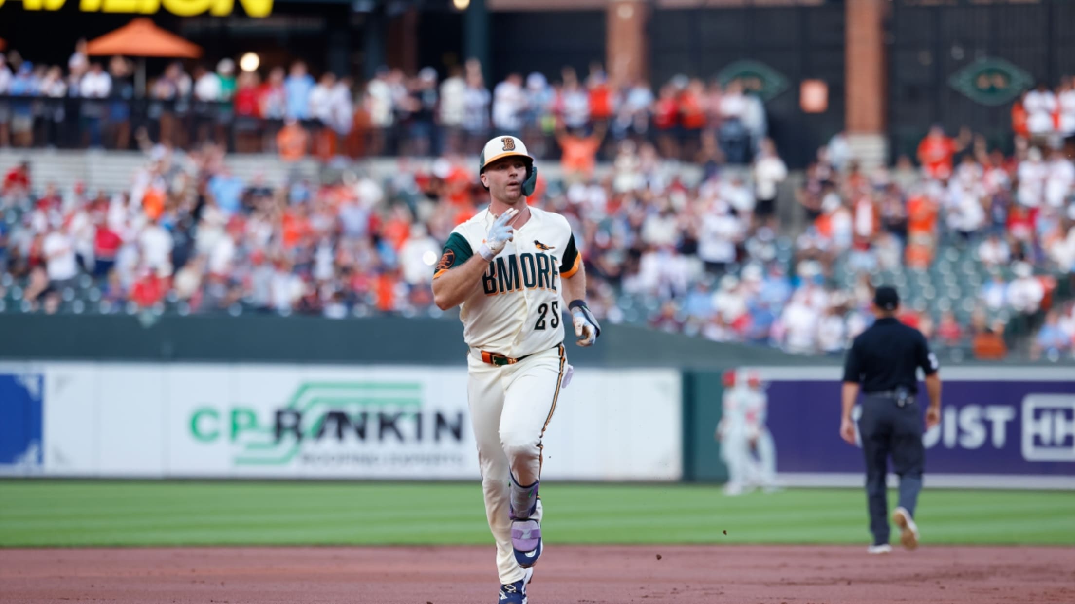 Pete Alonso's two-run homer (23)