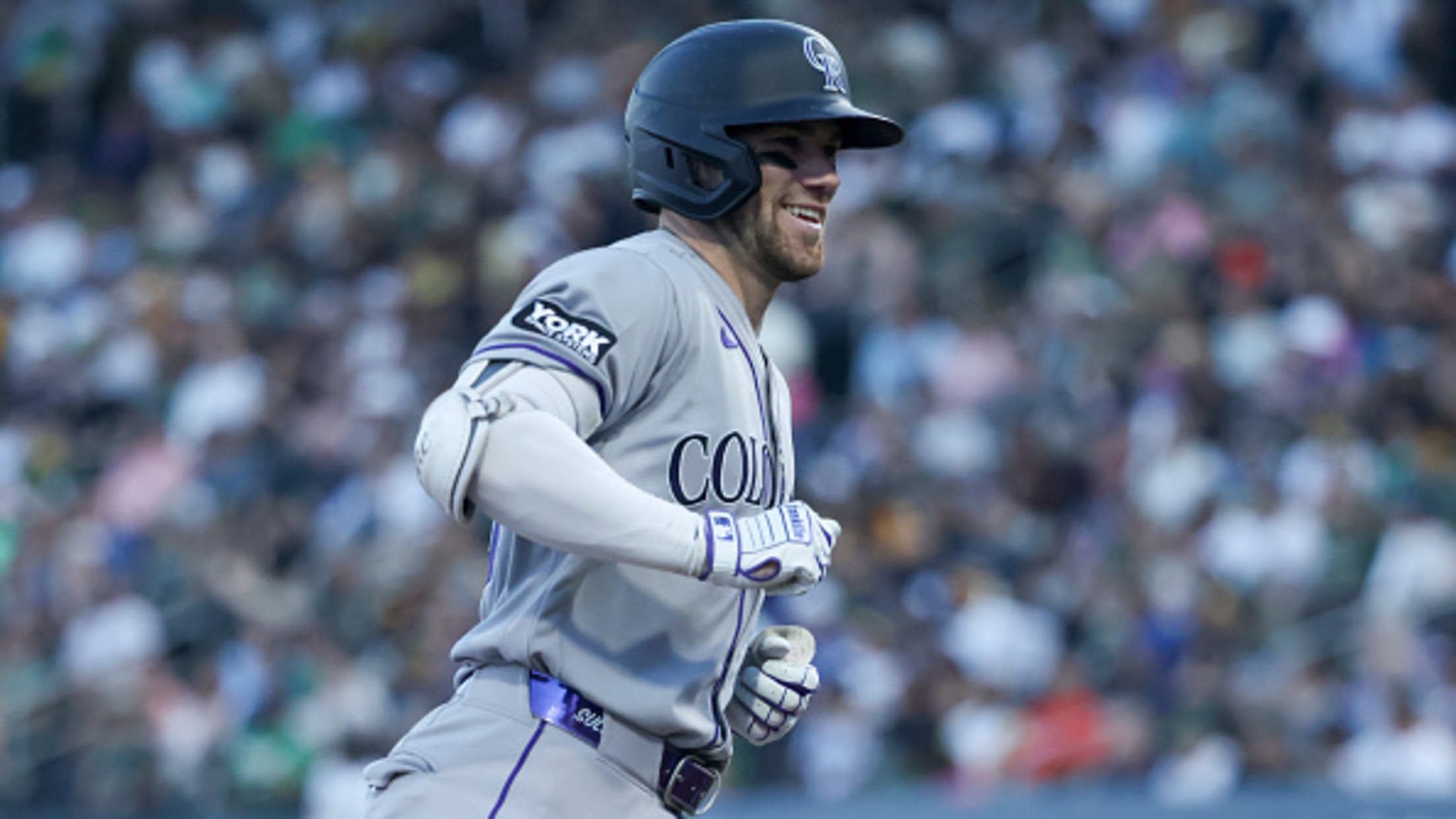 Brett Sullivan's solo homer (4)