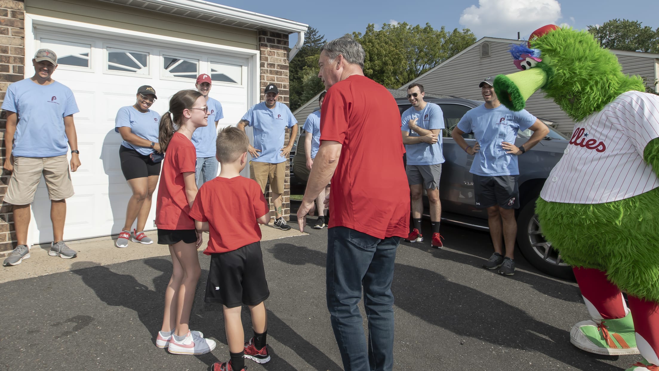 Young Child Battling Cancer Gets a Phillies Extreme Room Makeover Surprise