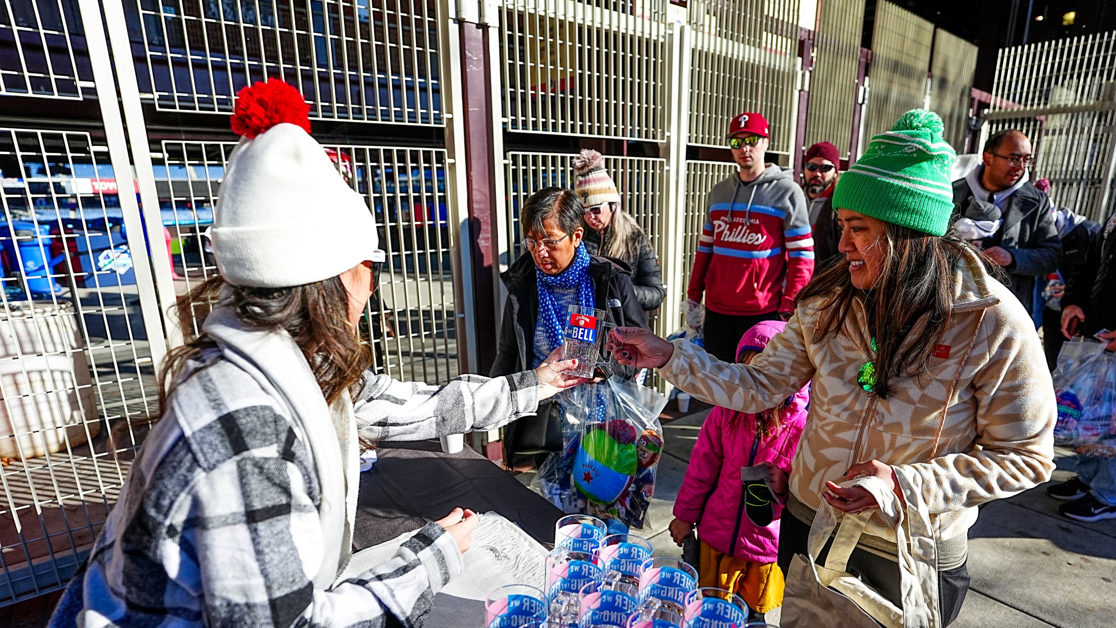 TreeLightingHolidaySale05717