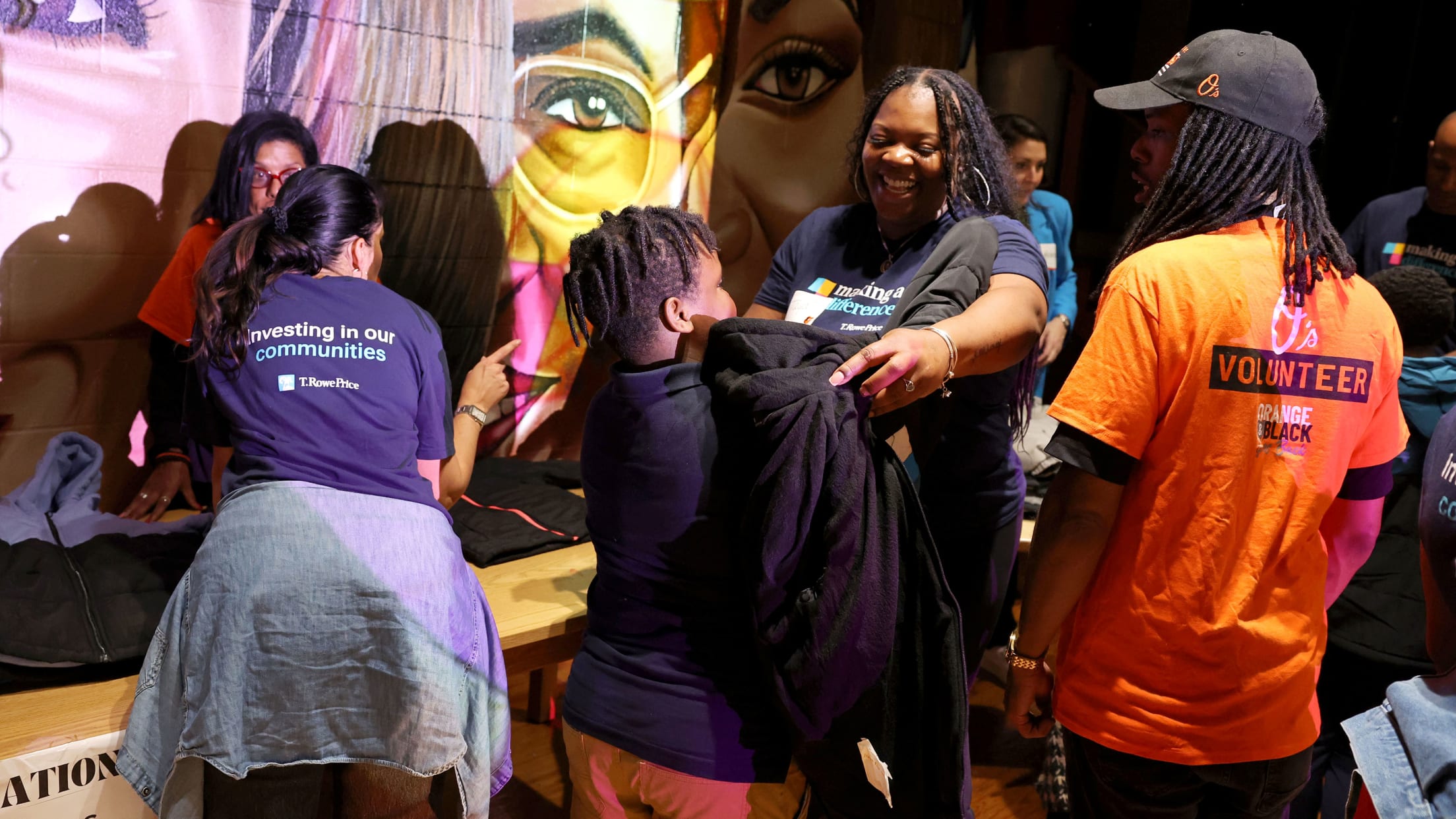 BAL-Giving-Tues-112224-004