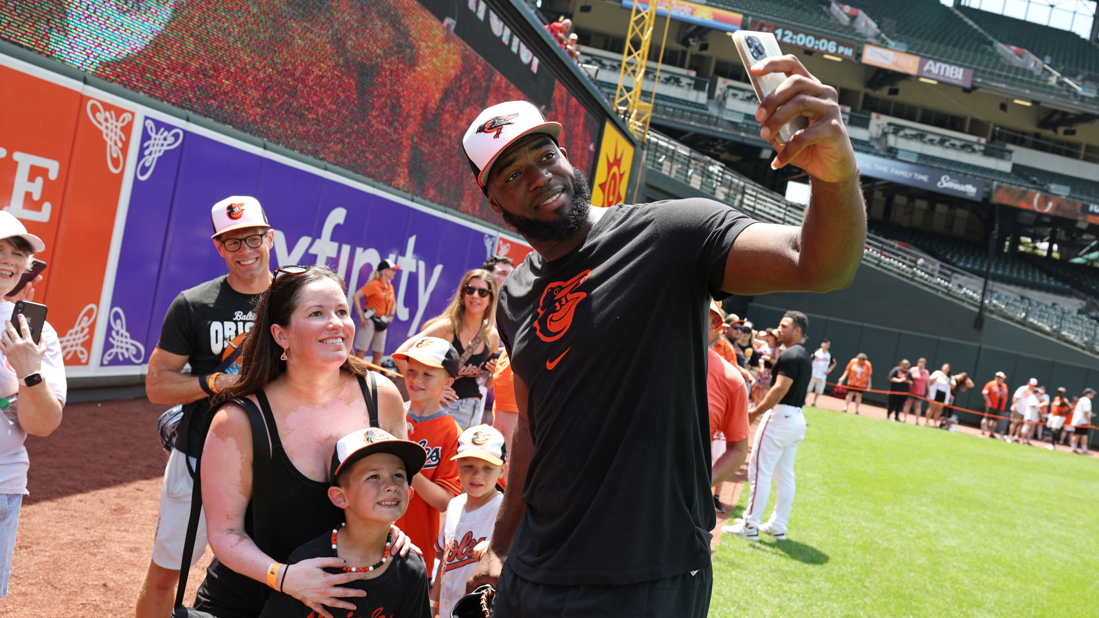 bal_Birdland_Insider_Todd_Photos_0030