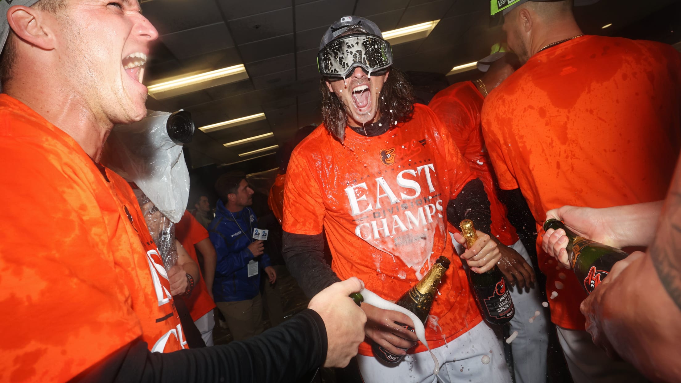 BAL- BI - Homestand In Focus - 1003 - 062