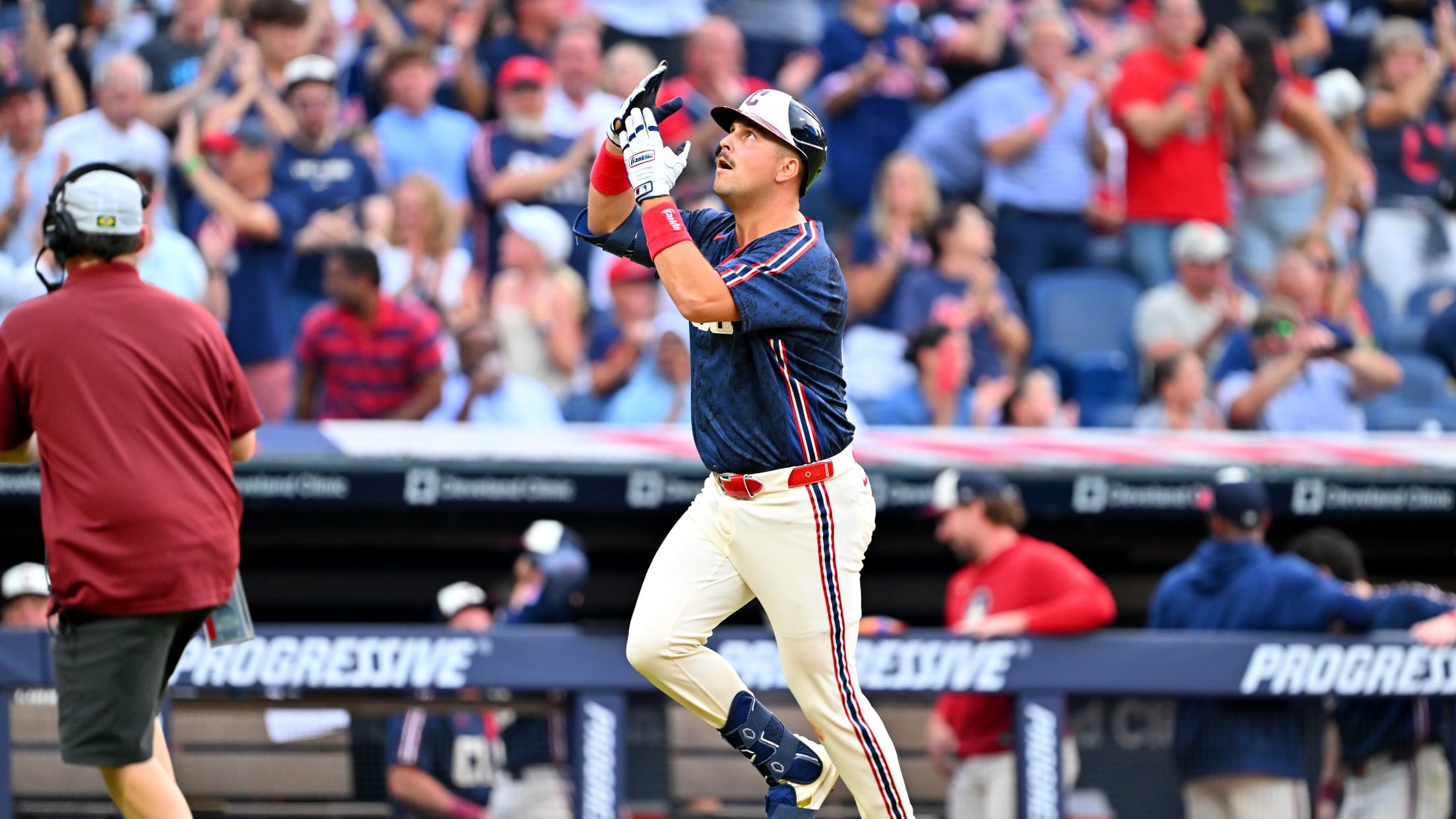 Nathaniel Lowe's solo home run (14)