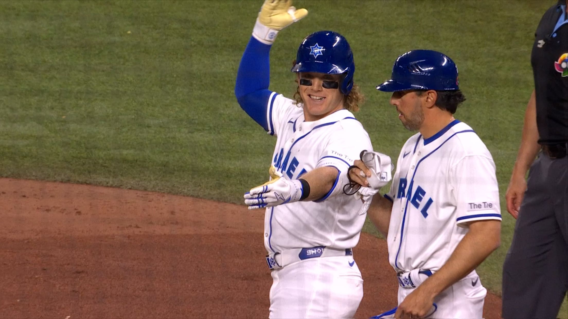 Hit impulsor de Harrison Bader 