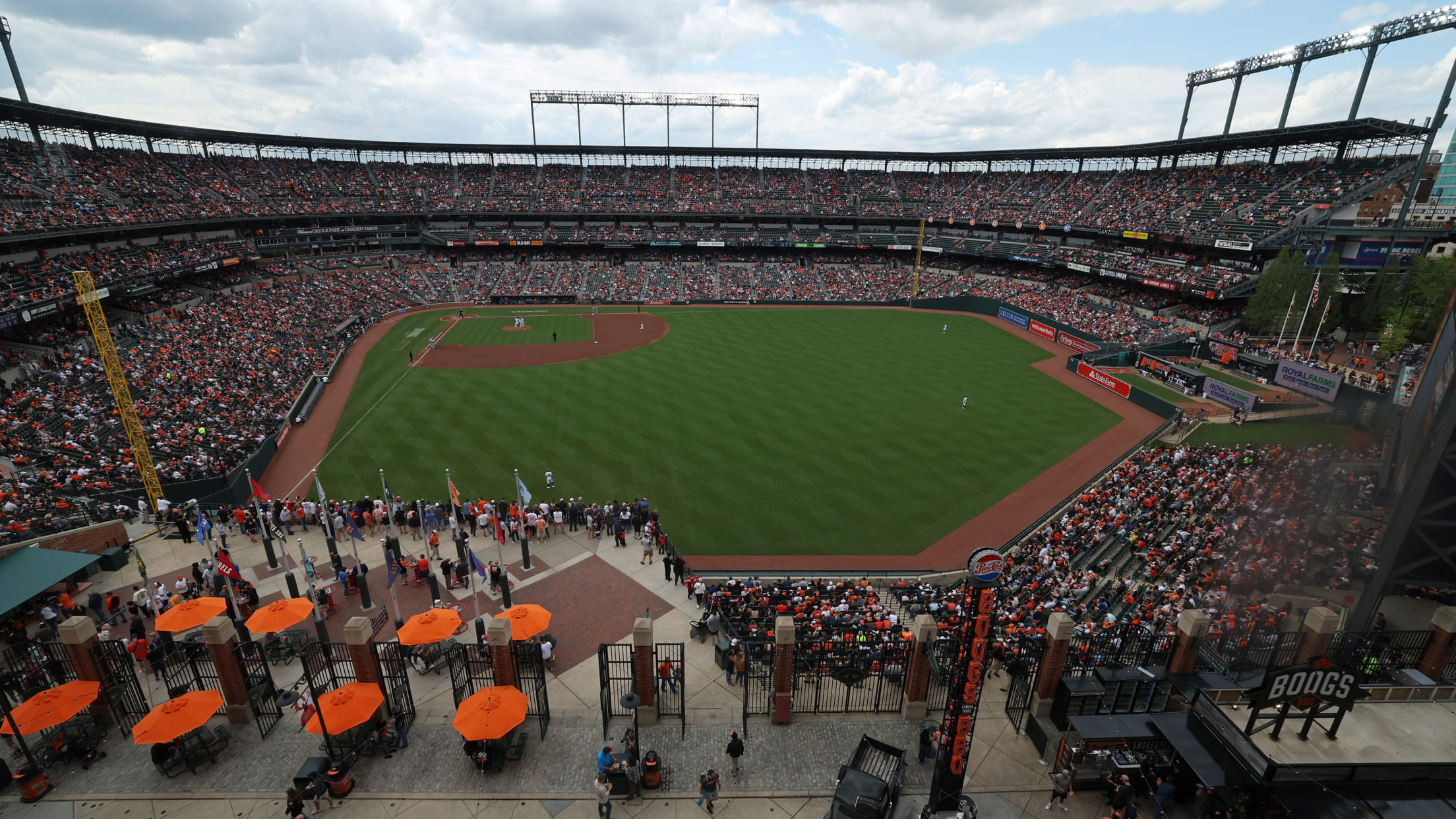 BAL-In Focus 0421 - 0426 Homestand - 029