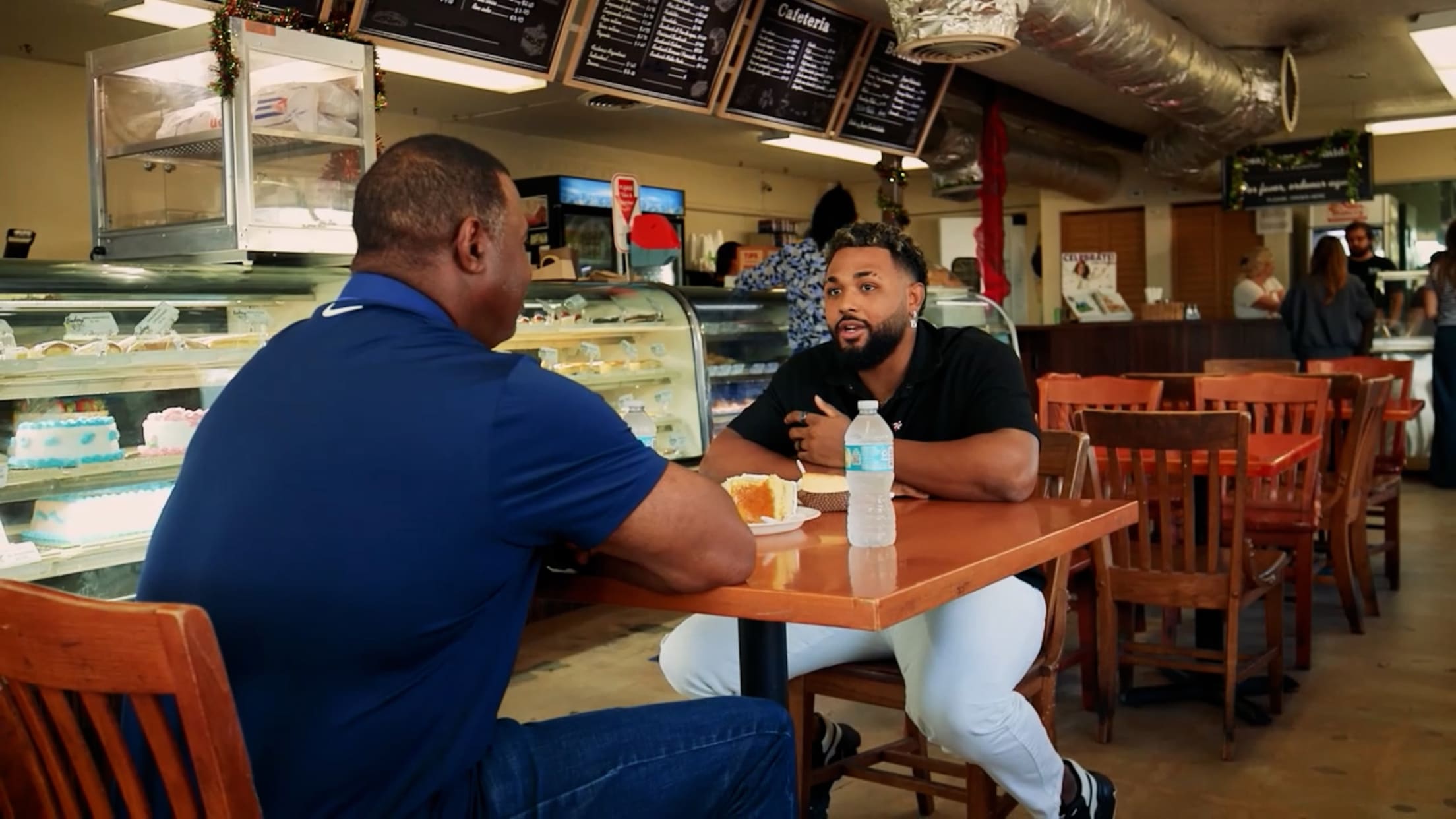 Ken Griffey Jr. visits with Junior Caminero