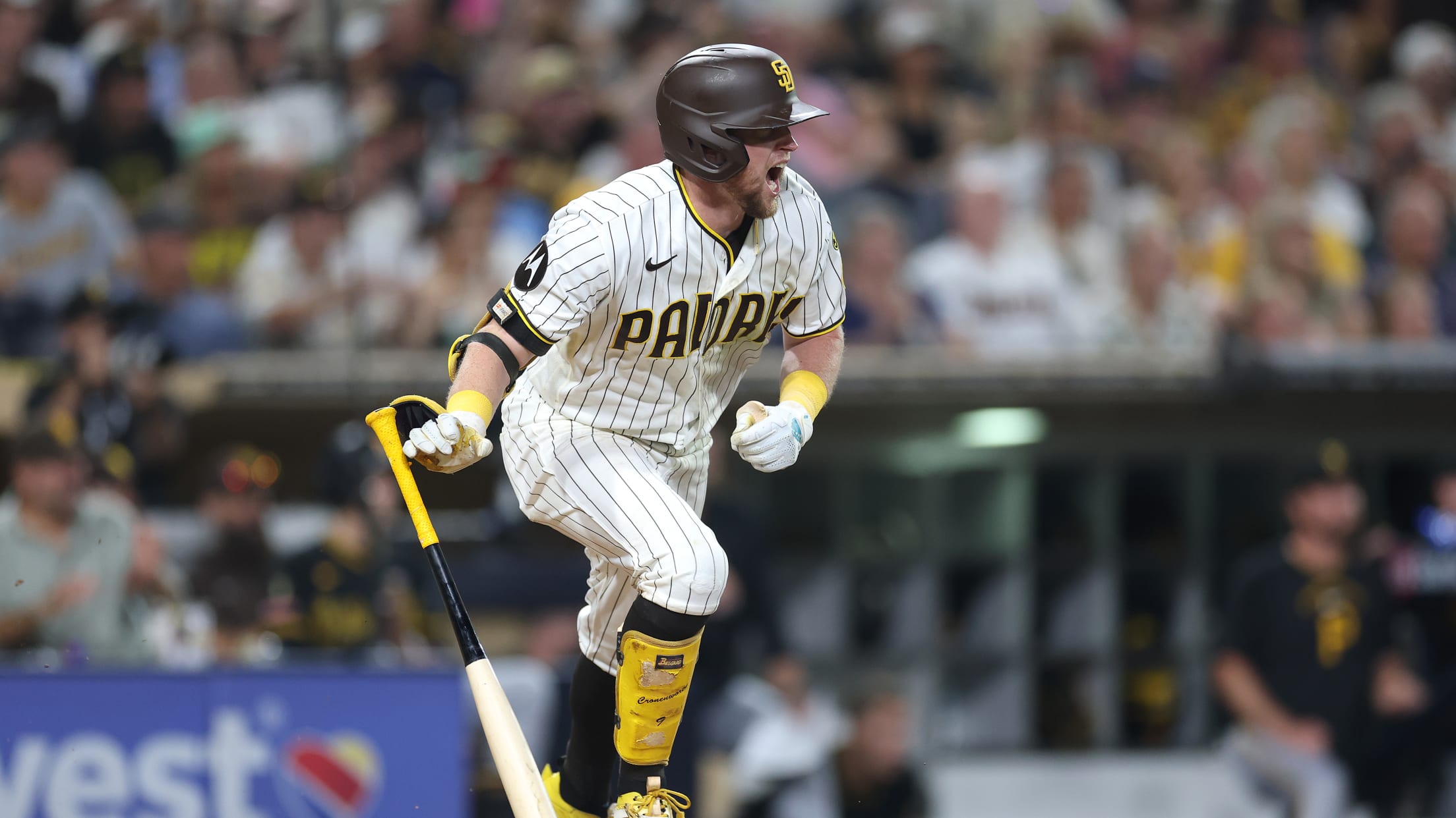 Jake Cronenworth's game-tying single