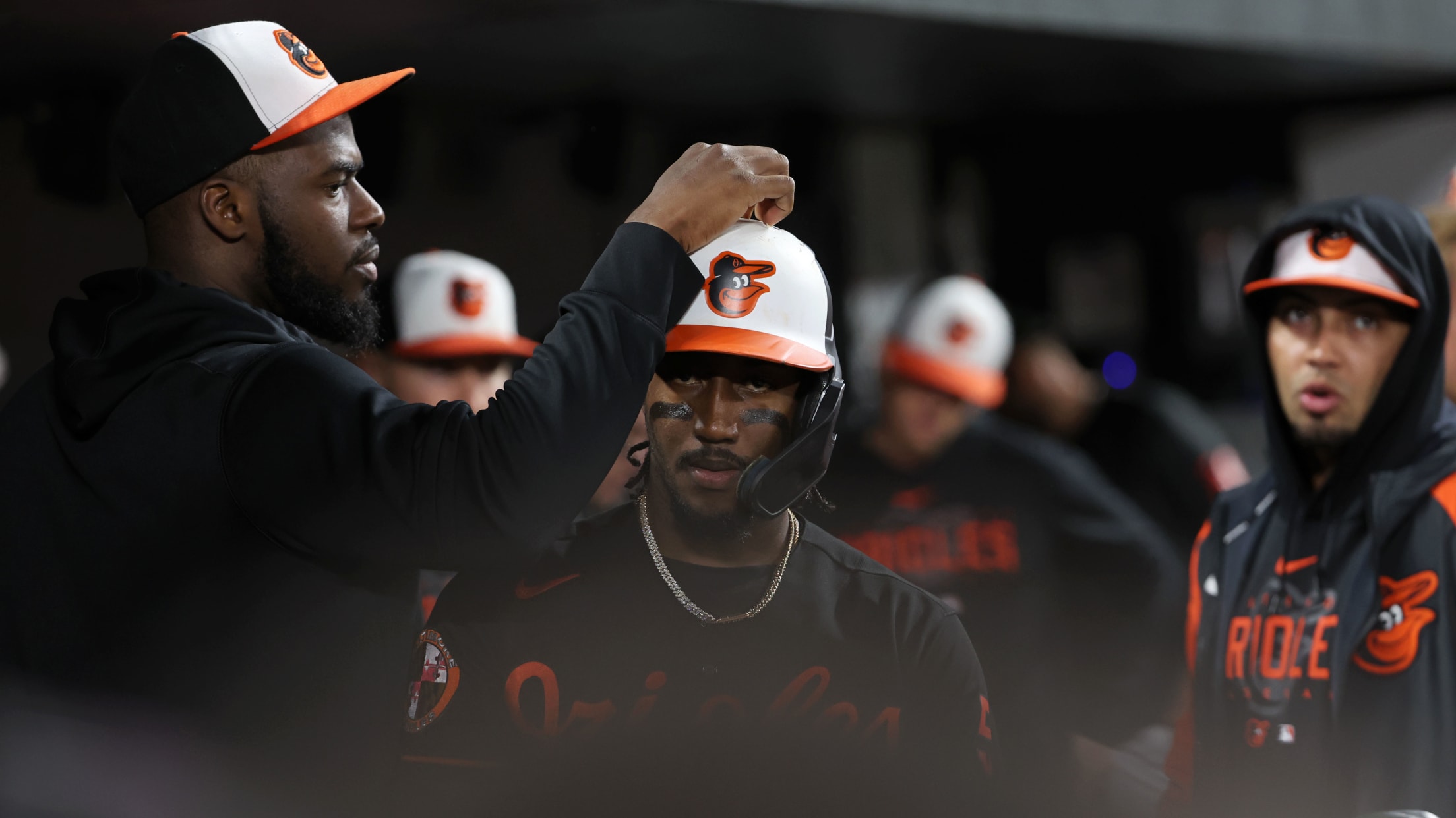 BAL- BI - Homestand In Focus - 1003 - 029