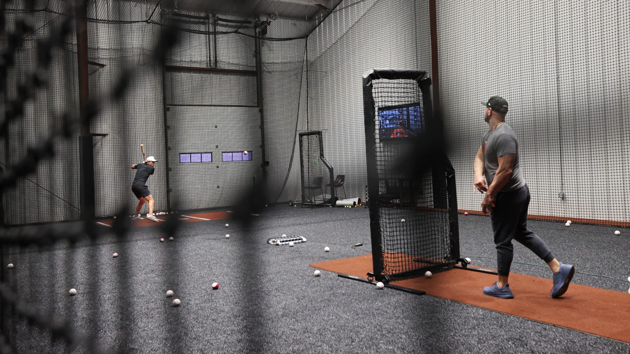 BAL-BI-021025-Holliday-Feature-057