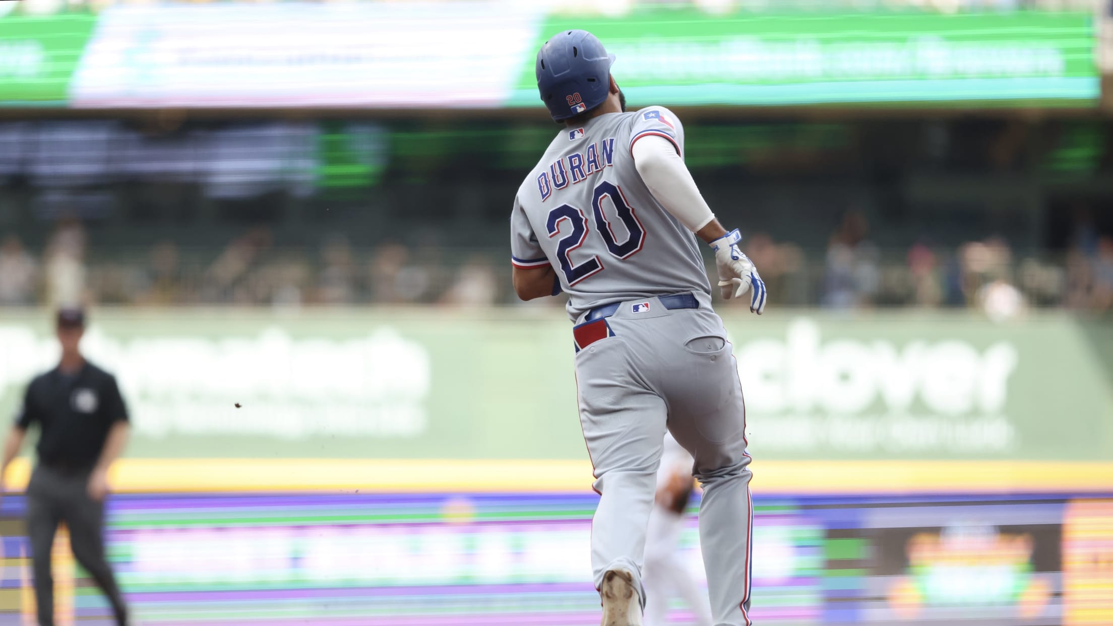 Ezequiel Duran's solo homer (15)
