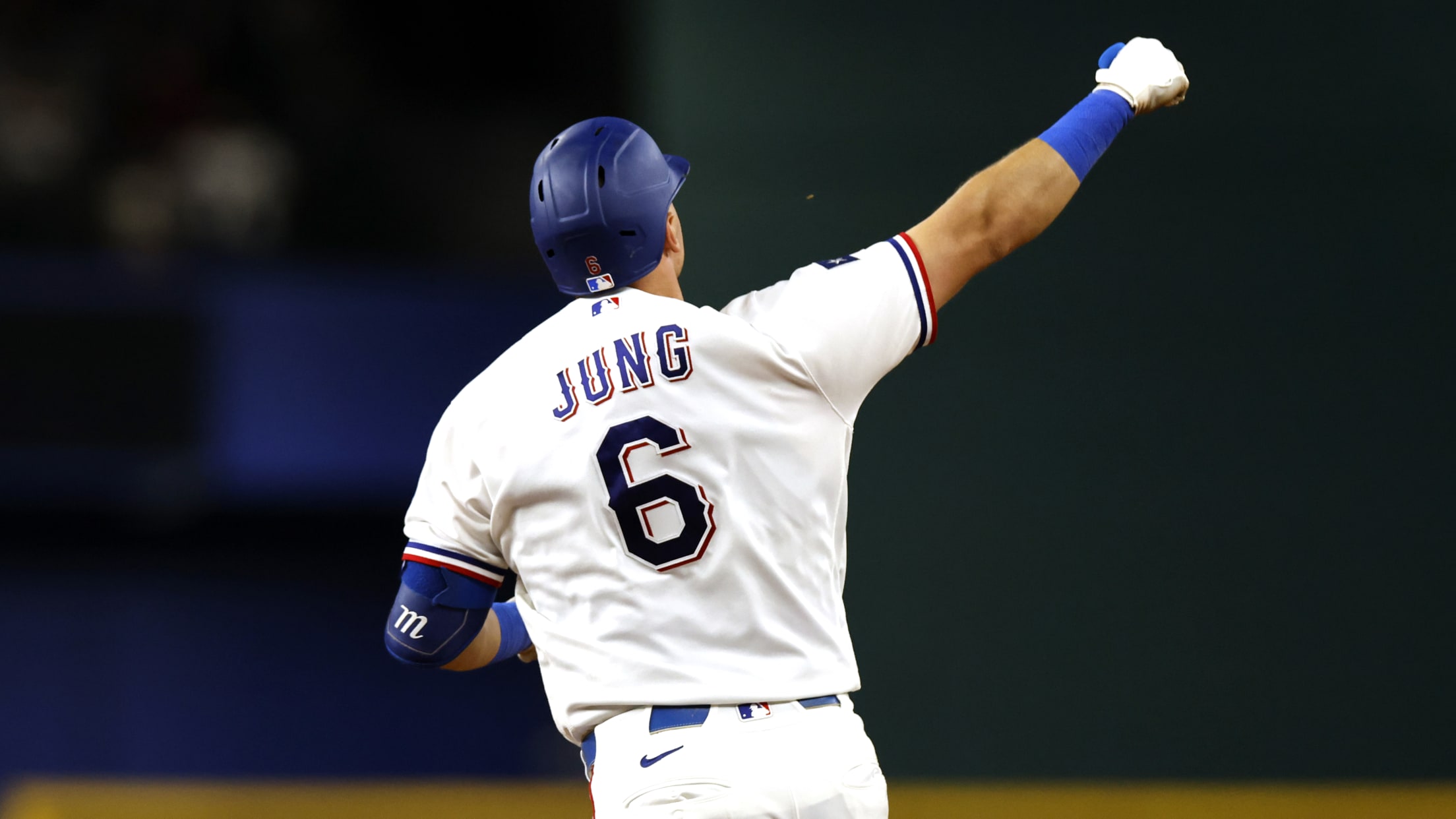 Josh Jung's two-run homer (4)