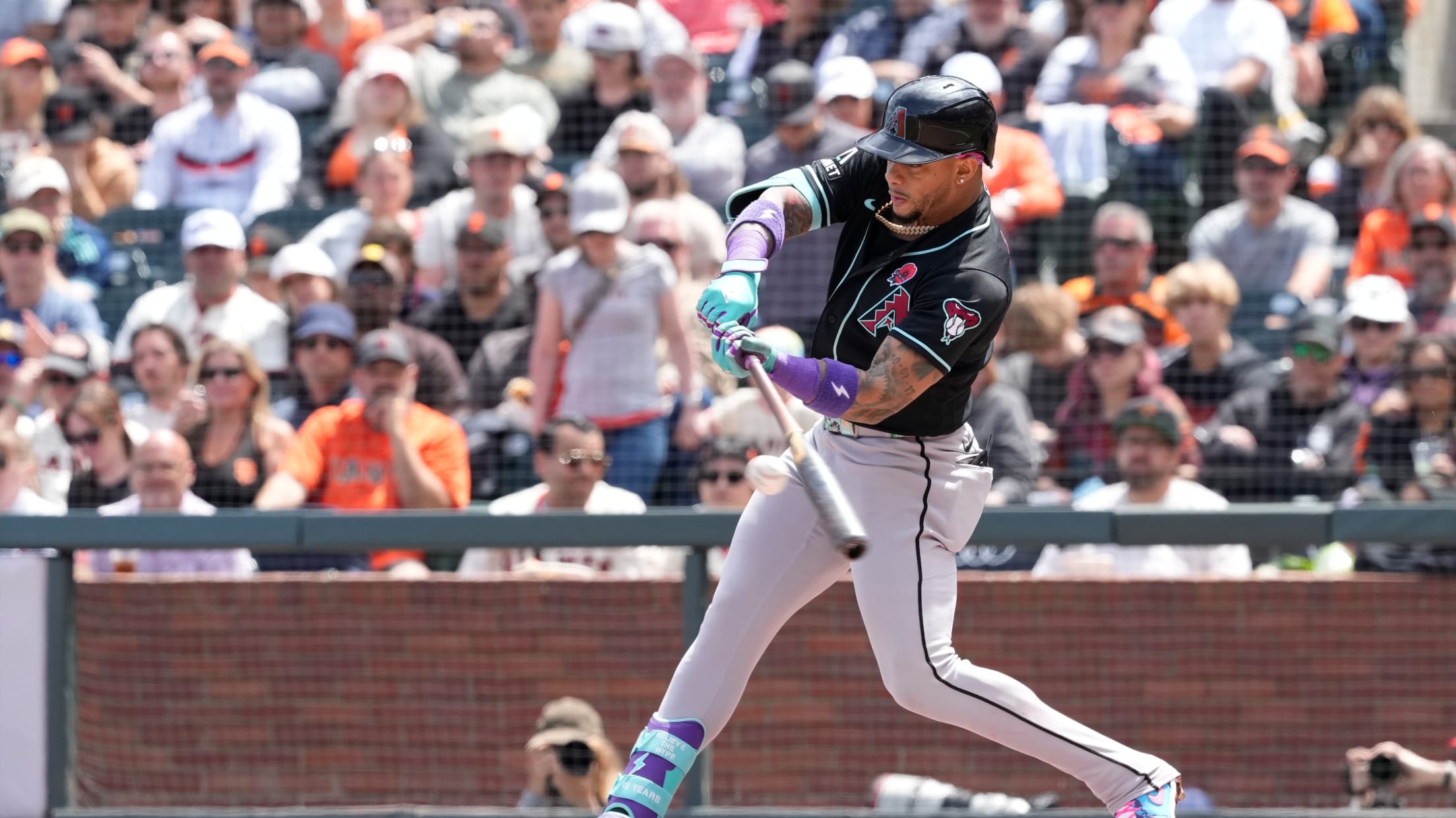 Ketel Marte drives in three in four-hit game