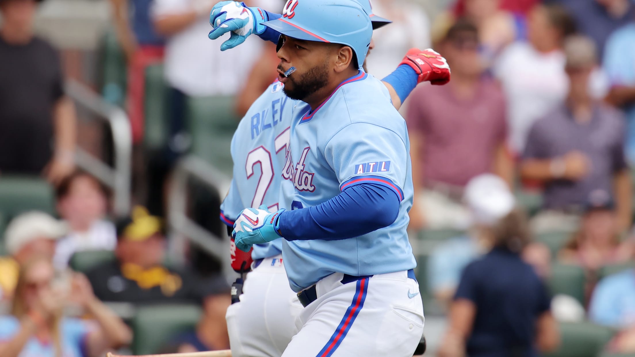  Dominic Smith's two-run homer (6)