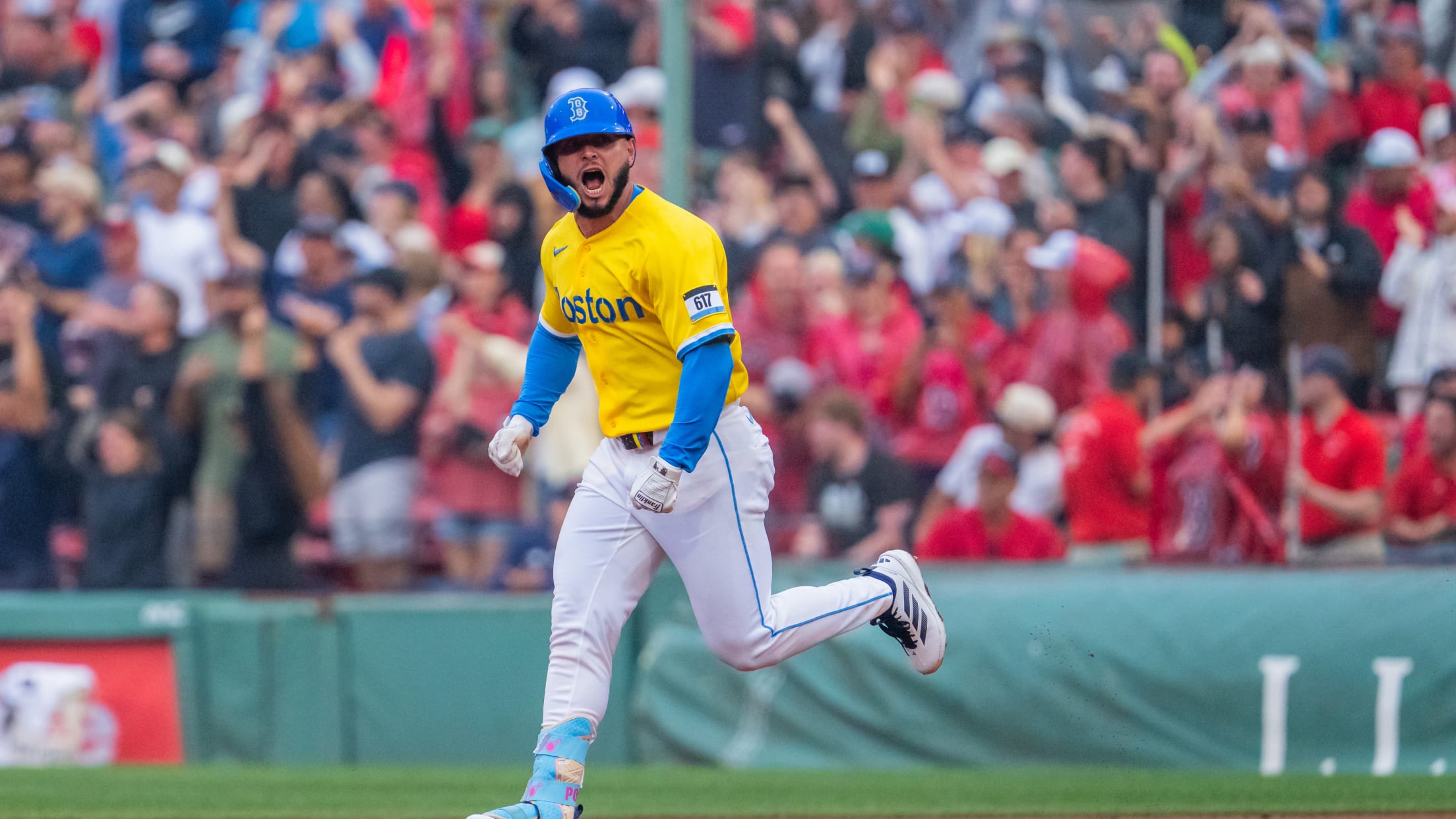 Wilyer Abreu crushes two home runs vs. Rays