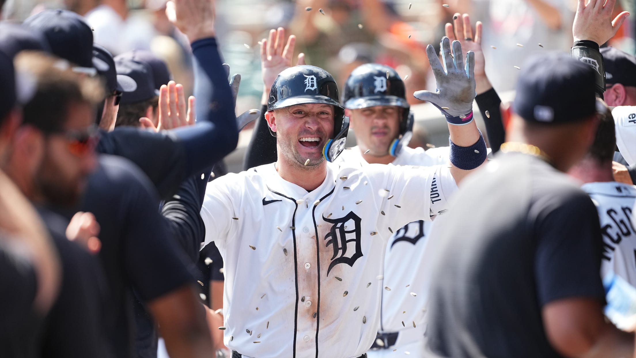 Spencer Torkelson's 100th career homer ties game (20)