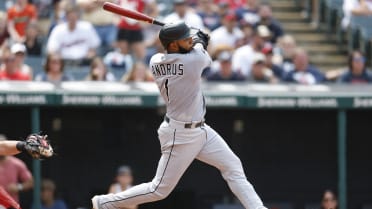 Watch: Ex-Rangers SS Elvis Andrus reaches 2,000 career hits with