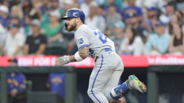 Photo: Royals Kyle Isbel Dives Toward Home Plate on Opening Day 2023 -  KCP20230330118 