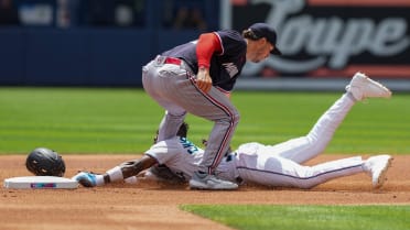 Marlins CF Jazz Chisholm exits with injury after steal attempt