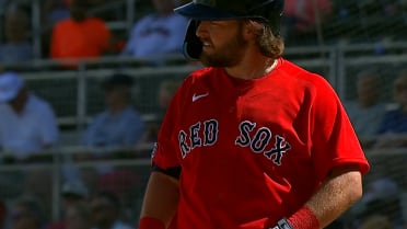 Nate Eaton y Masataka Yoshida anota en error