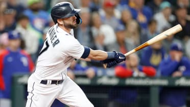 Giants land another outfielder, Mitch Haniger, as Aaron Judge rumors swirl