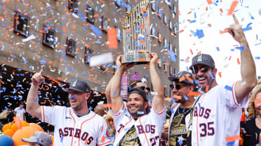 Astros dole out $516,437 for largest postseason shares in MLB history