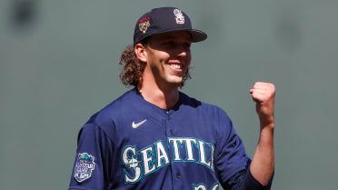 Gilbert's 1st shutout, Ford's 4 hits lead Seattle Mariners past SF 6-0 -  Seattle Sports