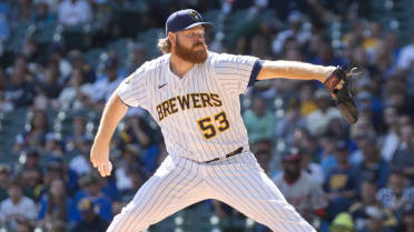 Brewers' Brandon Woodruff fixes tiny mechanical issue to dominate Rays