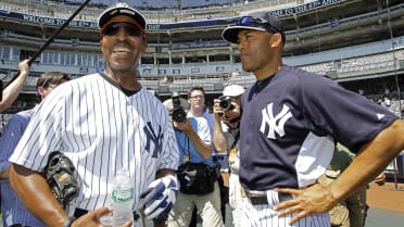 Uncle Mike's Musings: A Yankees Blog and More: Top 10 Yankee Second Basemen
