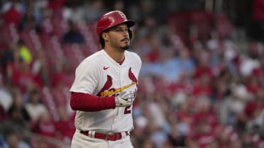 Slumping Cardinals drop third straight to Reds 5-1