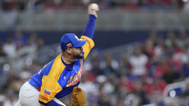 Martin Perez Discusses World Baseball Classic Experience With Venezuela &  Preparations for Season 