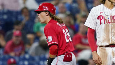 Listless Phillies get walked off by Reds after failing to score