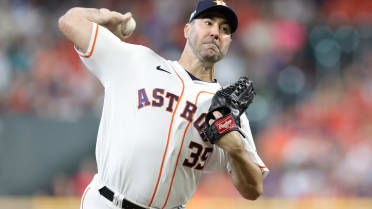 Houston Astros starting pitcher Justin Verlander (35) warms up in the top  of the first inning during the MLB game between the Houston Astros and the  Seattle Mariners on Tuesday, June 7