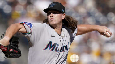 Defending batting champion Luis Arraez hits for Marlins' first cycle in  franchise history