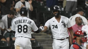 Cardinals end tough first half with series win over White Sox
