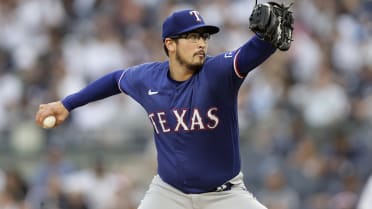 Dane Dunning Delivers, Mitch Garver Homers as Texas Rangers Beat