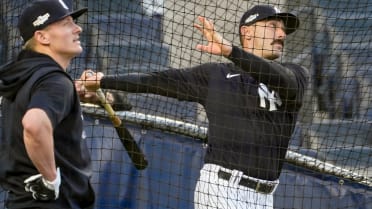 Aaron Boone New York Yankees 2019 Game used Yankees Jacket Size L