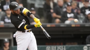 Report: White Sox, Yoán Moncada agree to 5-year extension