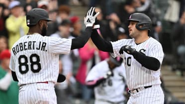 Jake Burger first to try on jacket in White Sox new home run celebration