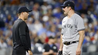 Yankees pitcher Carlos Rodon struggles, gets into verbal confrontation with  heckling fan - BVM Sports