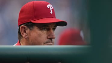 Rob Thomson, Phillies Manager, Appears to Be the Only Calm Person