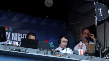 mlb.com - Tigers sign lead voices Benetti, Dickerson to multiyear extensions