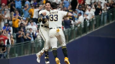 Milwaukee Brewers on X: OF Jesse Winker and INF Abraham Toro have  officially been acquired from Seattle in exchange for 2B Kolten Wong and  cash.  / X