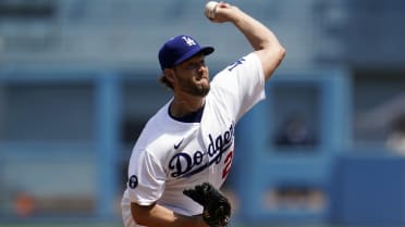 Clayton Kershaw Puts Dodgers in Big Hole With Poor Playoff Start